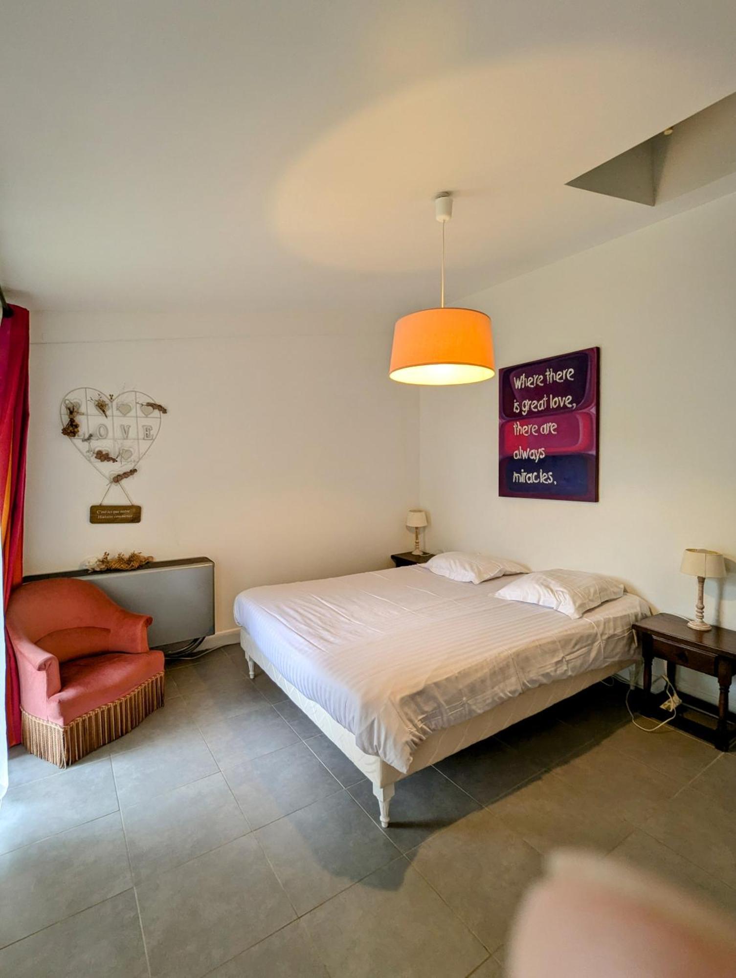 Вилла Domaine Le Translon Saint-Pierre-Aigle Экстерьер фото